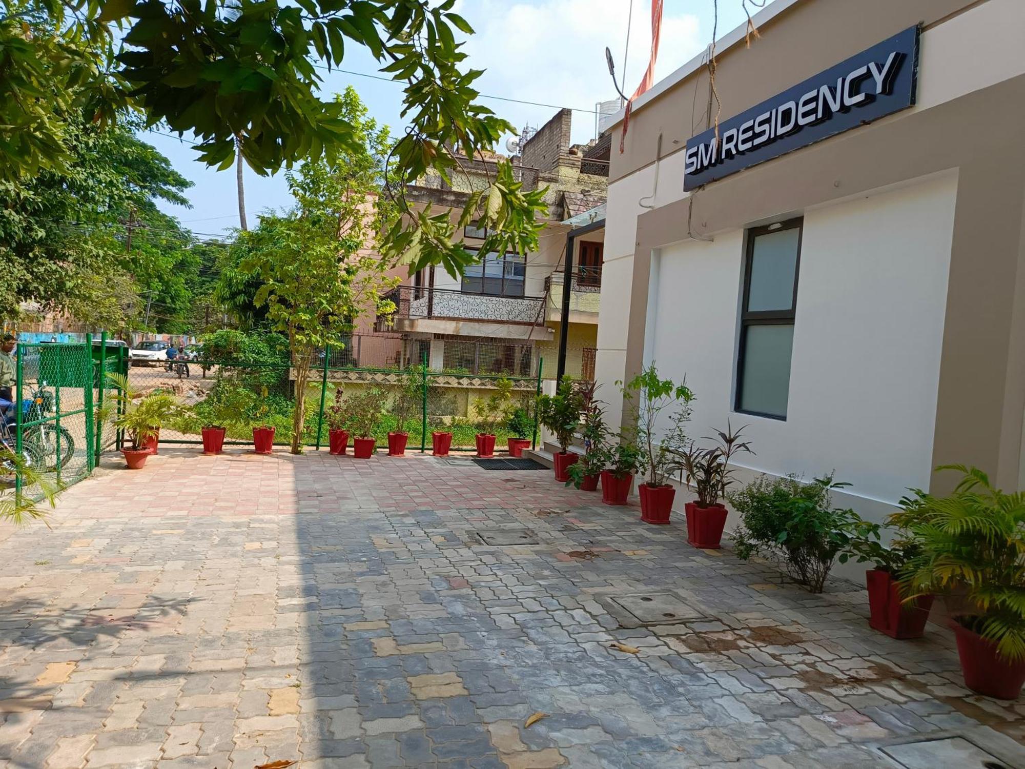 Hotel Sm Residency Bhubaneswar Zewnętrze zdjęcie