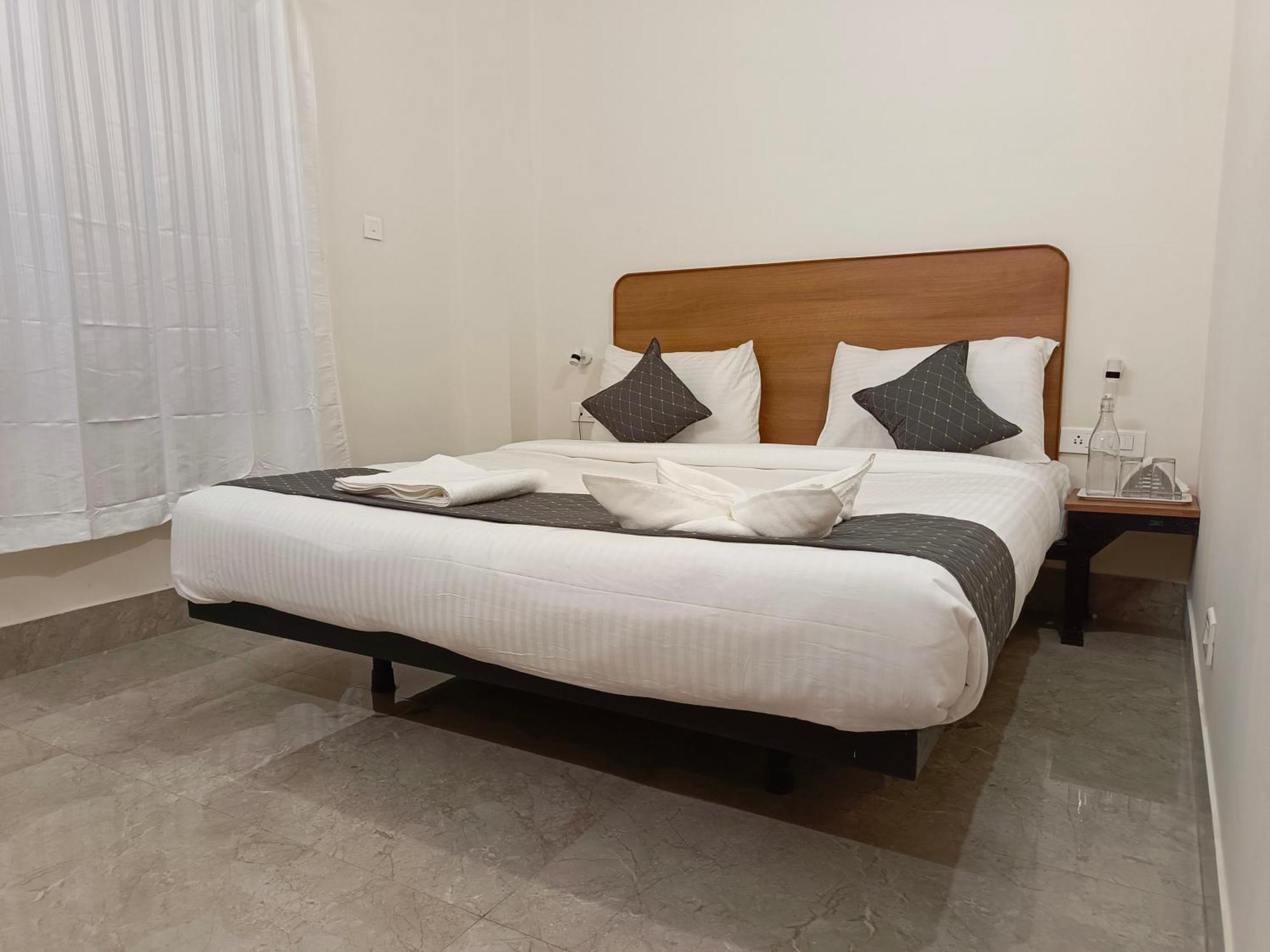 Hotel Sm Residency Bhubaneswar Zewnętrze zdjęcie